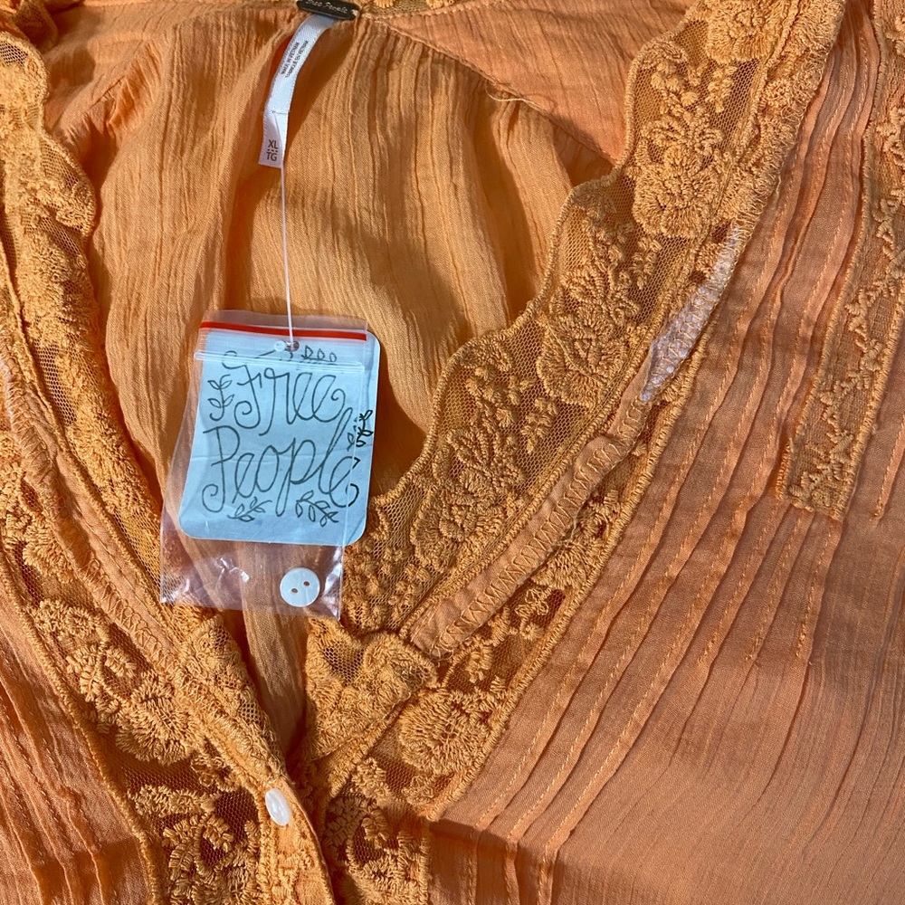 Free People Clemence Buttondown - Super Tropical Size XL - Picture 12 of 17